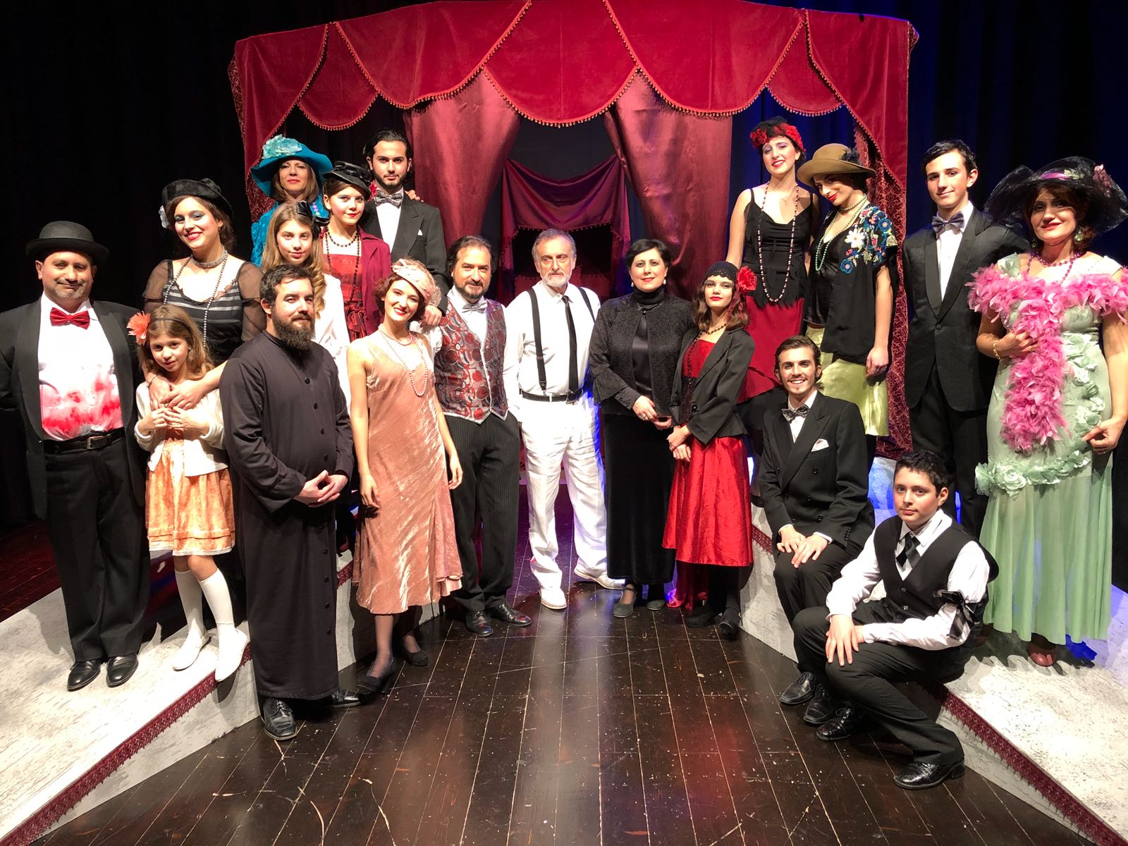 Il successo della “Pirandelliana” e i complimenti di Venturiello alla Compagnia Godot