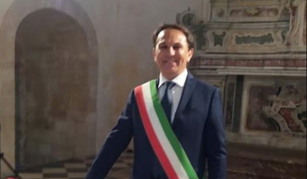 Movimento 5 Stelle, Antonio Tringali sarà il candidato a sindaco. Dopo la rinuncia di Iannucci, un conclave di 30 persone ha votato e scelto l’attuale seconda carica della città