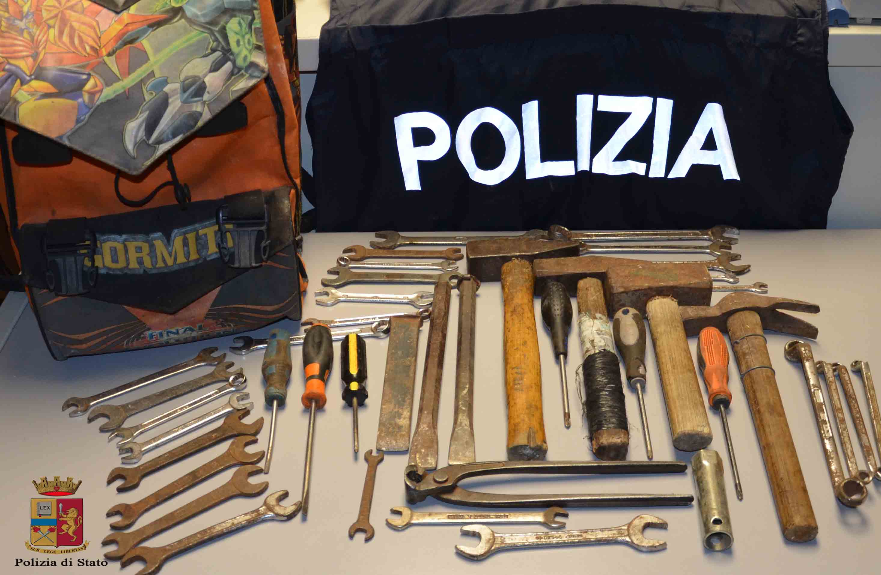 Arrestato dalla polizia pregiudicato per furto in abitazione