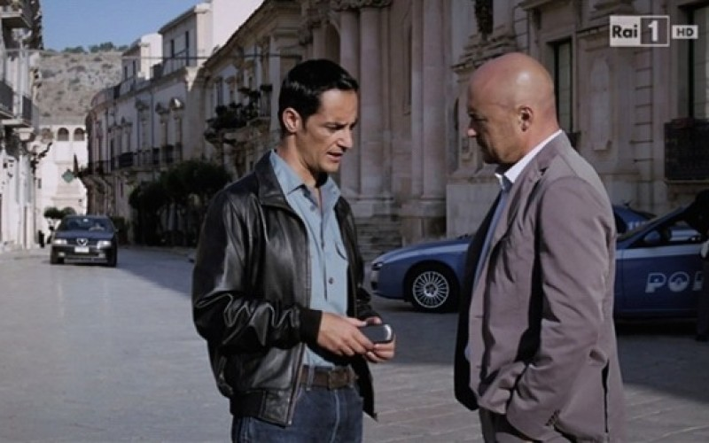 Trenta puntate di Montalbano, Scicli festeggia aprendo il Commissariato gratis