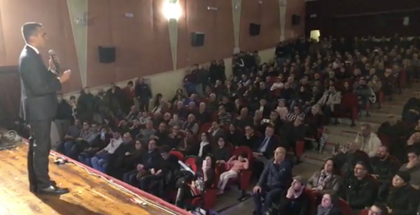 Da Scicli il candidato premier Di Maio (M5S): “Con noi al Governo andremo a rinegoziare con l’Europa”. VIDEO