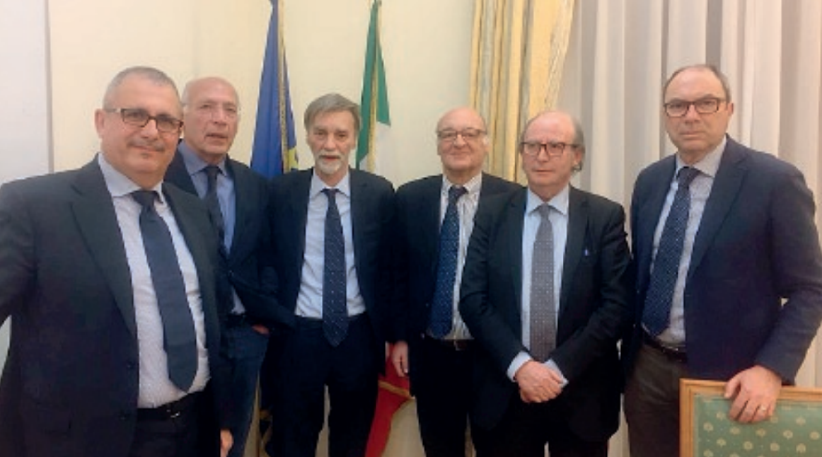 Raddoppio Rg-Ct, il ministro Delrio: “Garantisco io, progetto al Cipe del 15 marzo”. Questo l’esito dell’incontro con comitato e sindaci