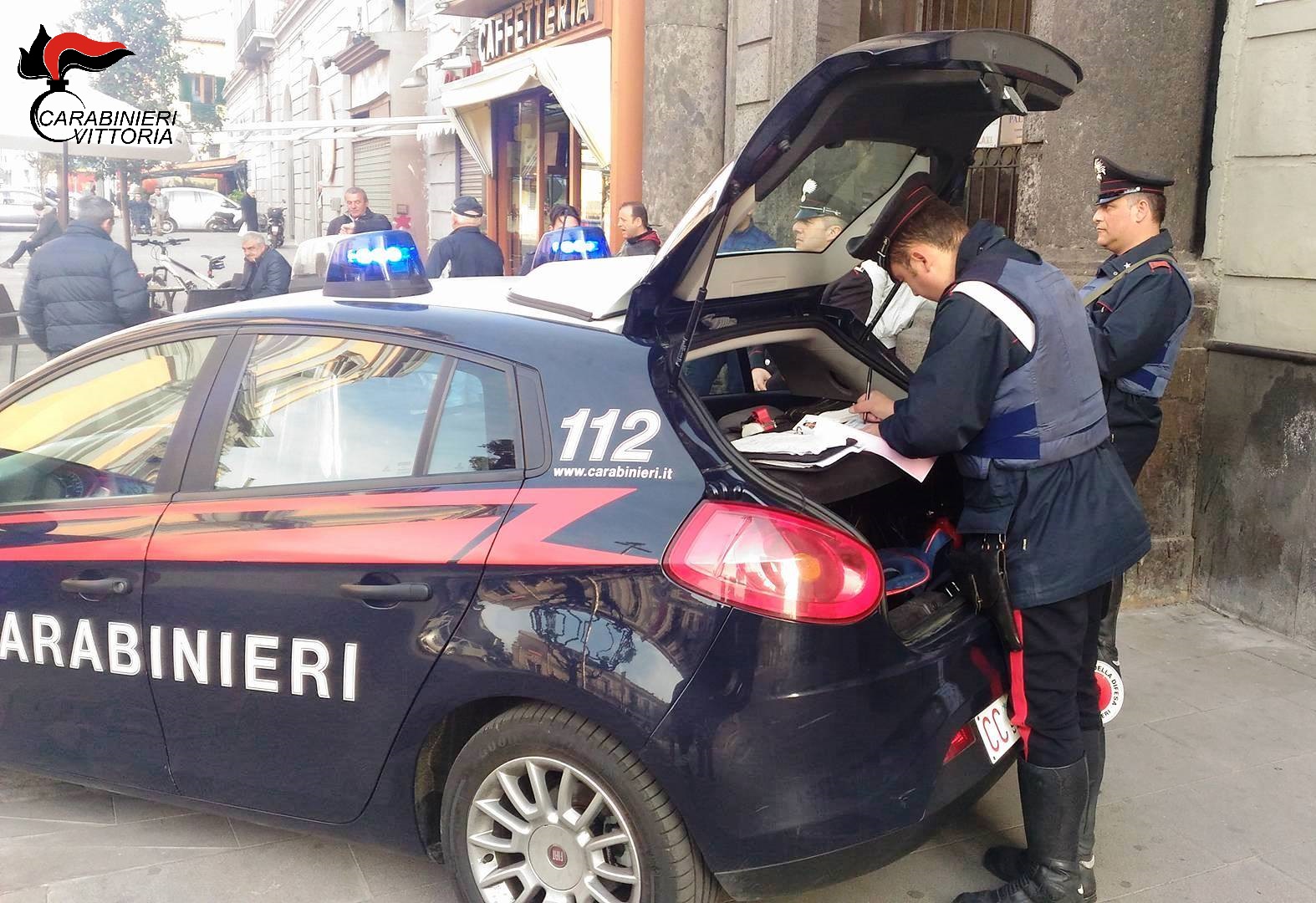 Controlli straordinari a Comiso e Vittoria. Due arresti e due denunce