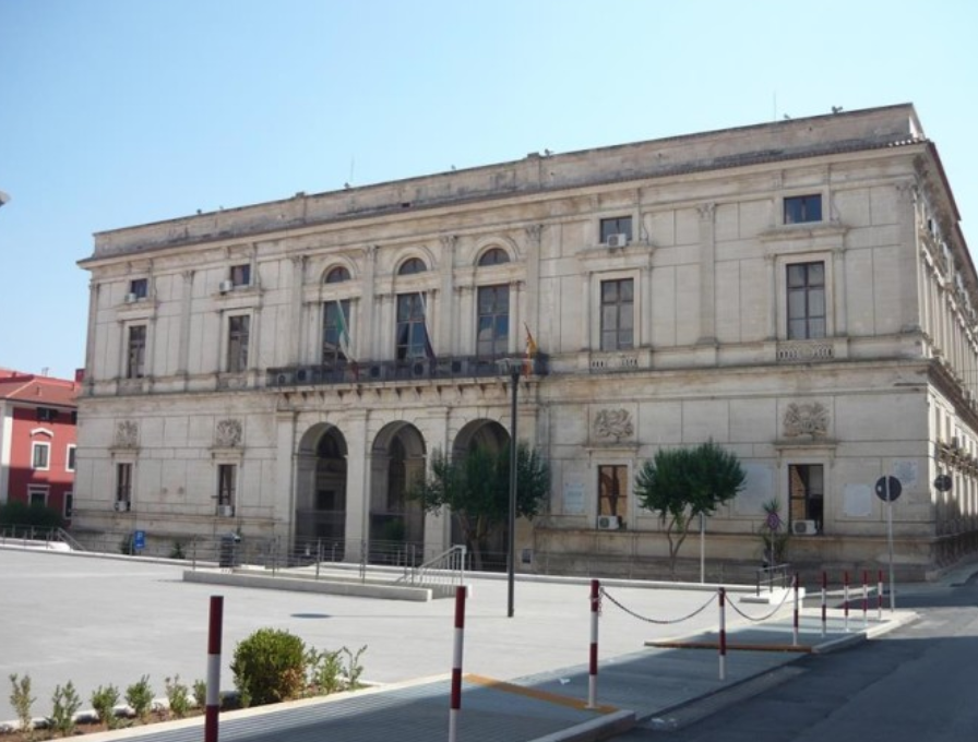 Stipendi dirigenti, il Comune di Ragusa replica al Pd