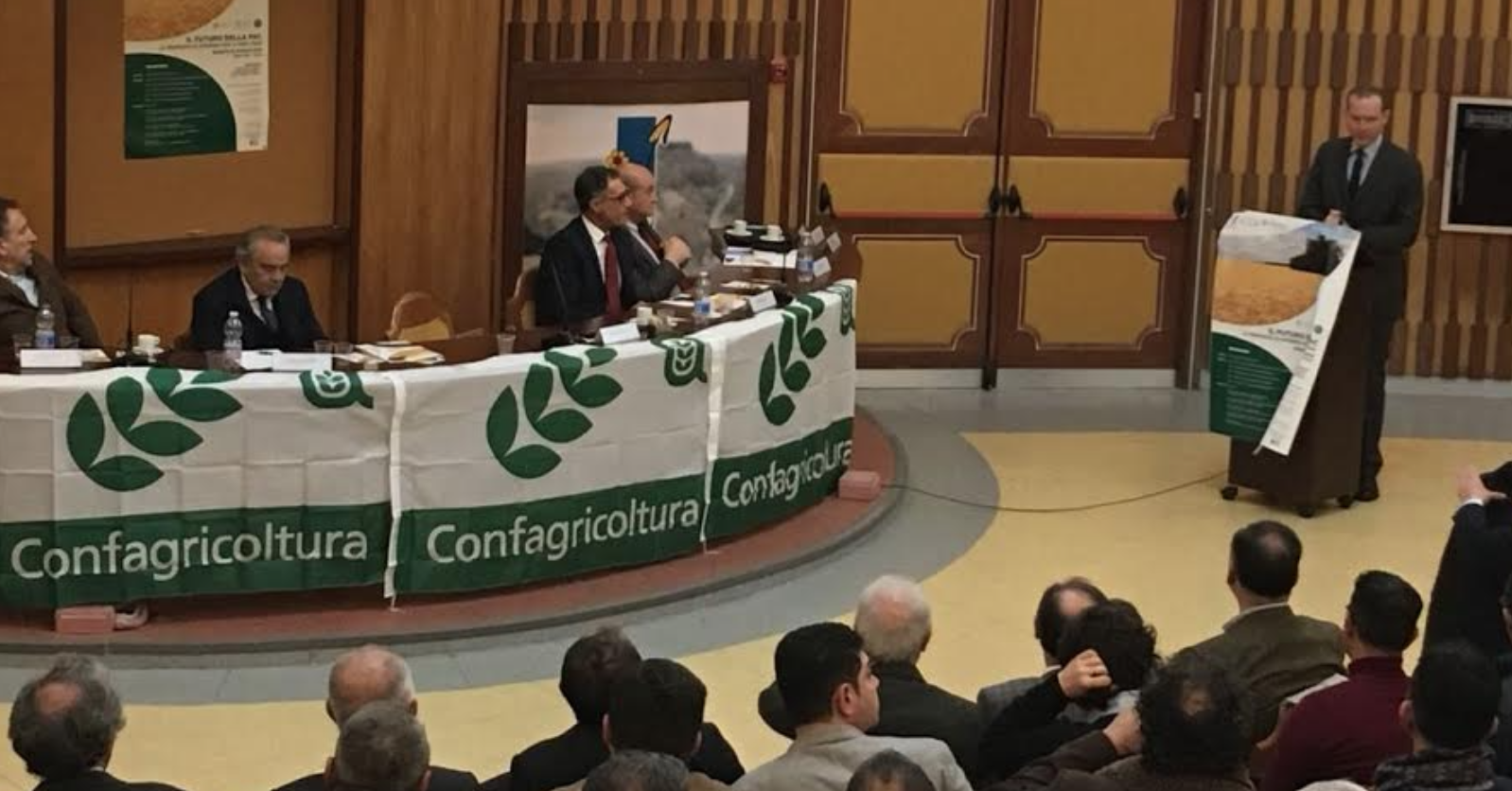 Confagricultura chiede attenzione sulle politiche comunitarie per le imprese agricole. Dipasquale accusa l’assessore regionale Bandiera: “Doveva prorogare il Psr”