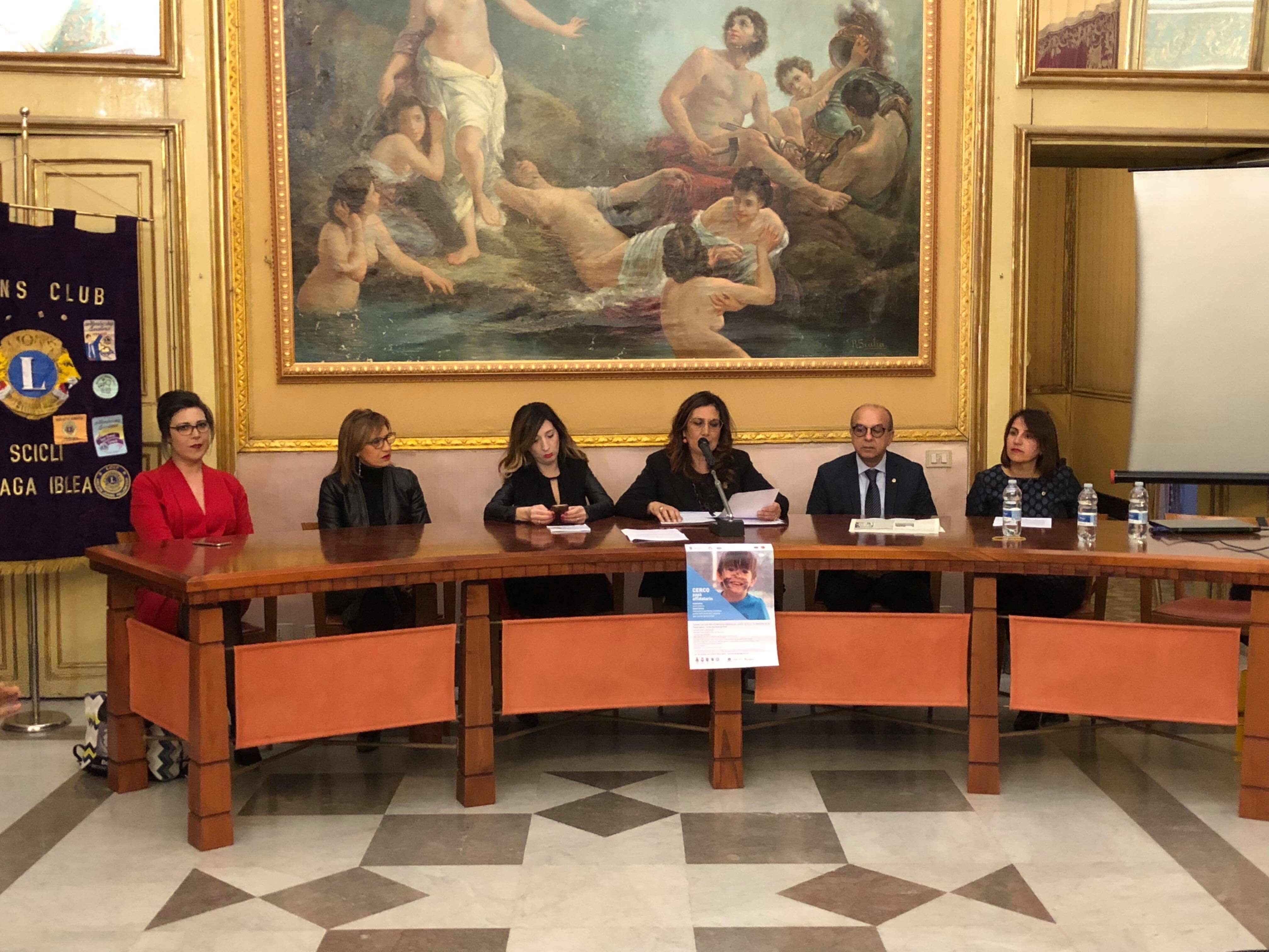Da Scicli è partita l’iniziativa “Fidati dell’affido” a cura dei Lions Club, dei Leo e della cooperativa Il Girotondo