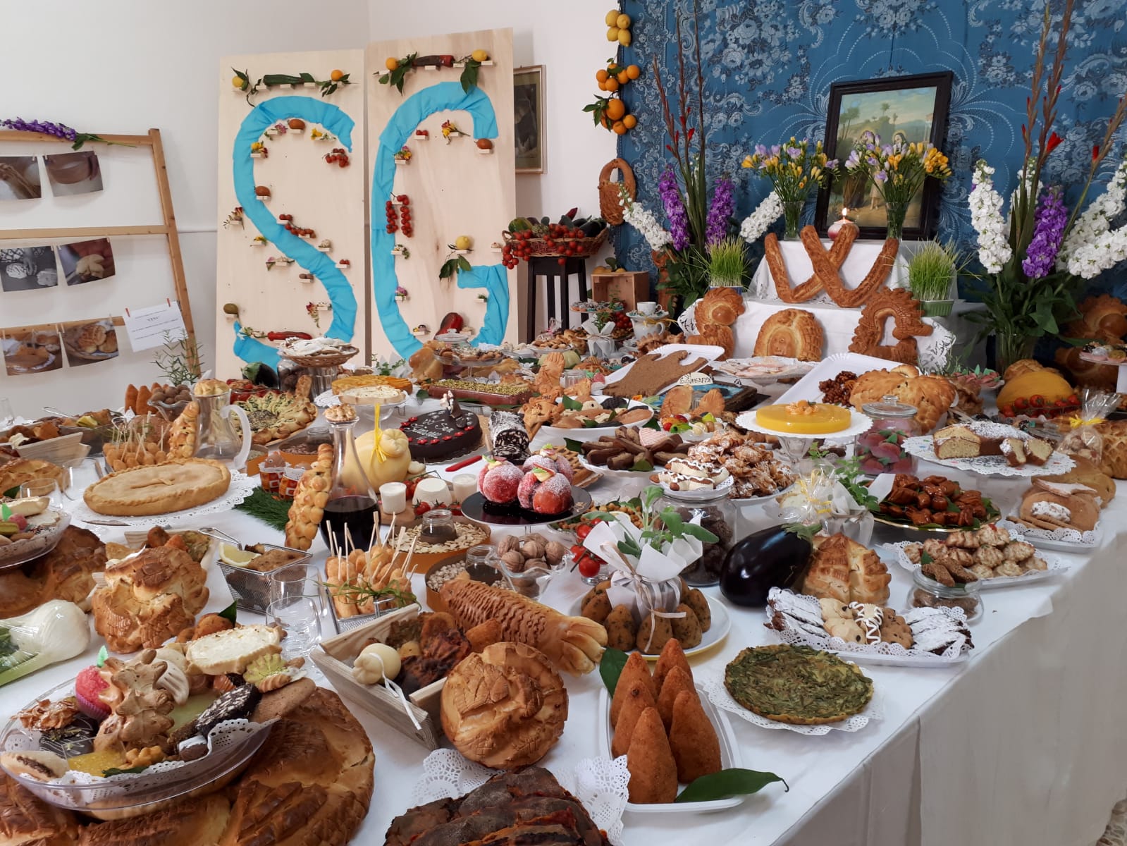 Anche Siemu a peri ha organizzato la sua Cena dii San Giuseppe a Marina dI Ragusa. Grande riscontro