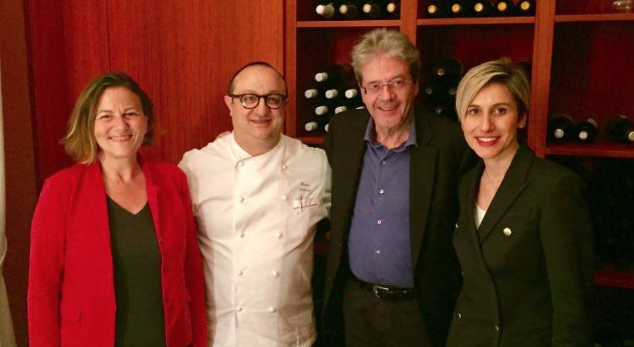Il premier Gentiloni a cena dallo chef Ciccio Sultano. “Onorato di averlo ricevuto”