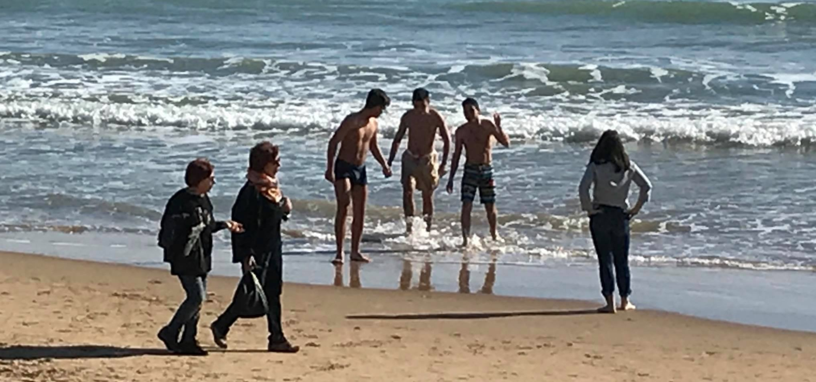Stagione balneare aperta, sia per le temperature che per decreto