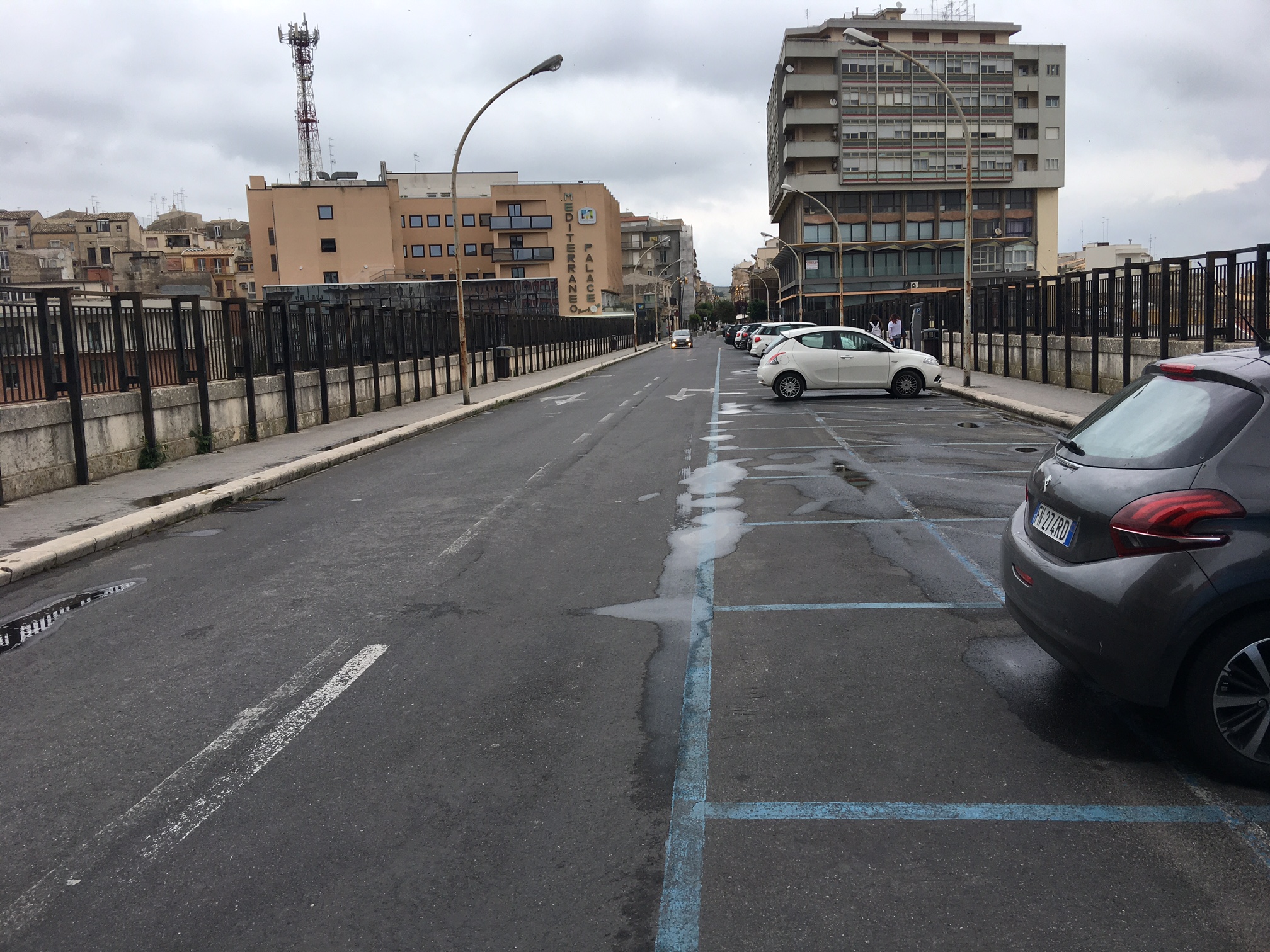 Io resto a casa, esco solo per cambiare il tagliando delle strisce blu! Il Comune di Ragusa le sospenda
