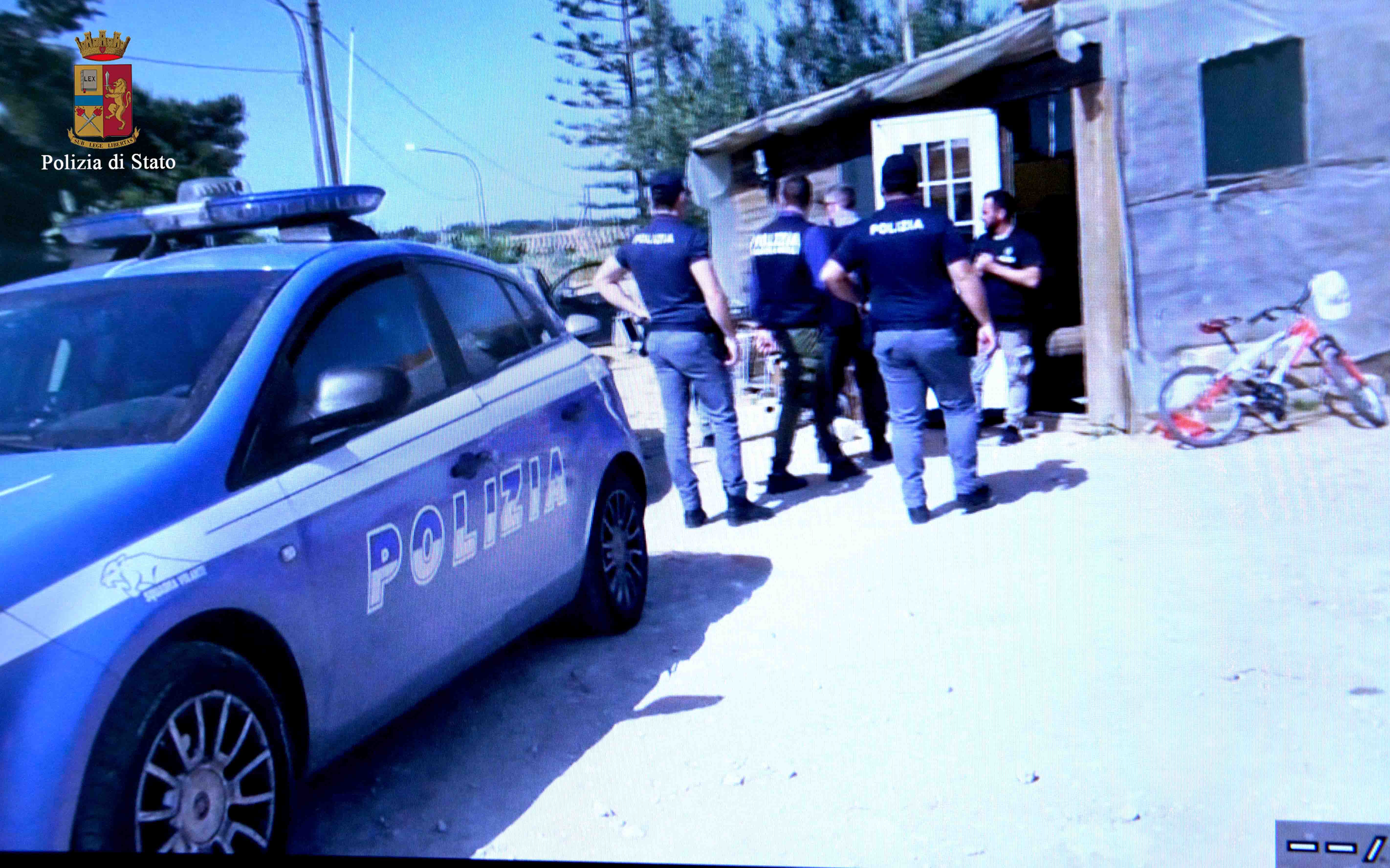 Operazione “Terra bruciata”: banda di ladri rumeni depredavano case e imprese agricole da Modica a Vittoria. VIDEO