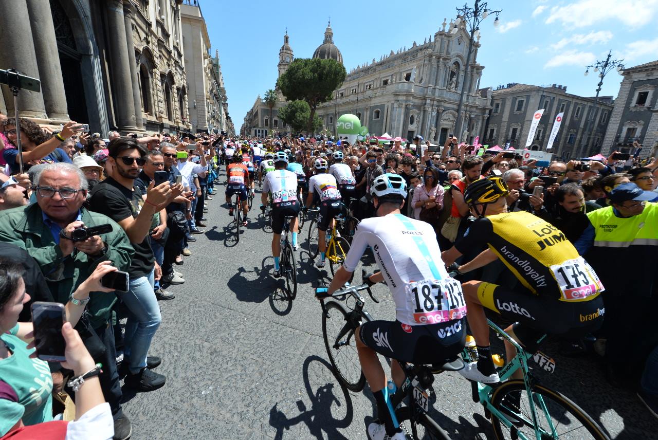 Giro: nel 2020 il via dall’Ungheria e l’approdo in Sicilia