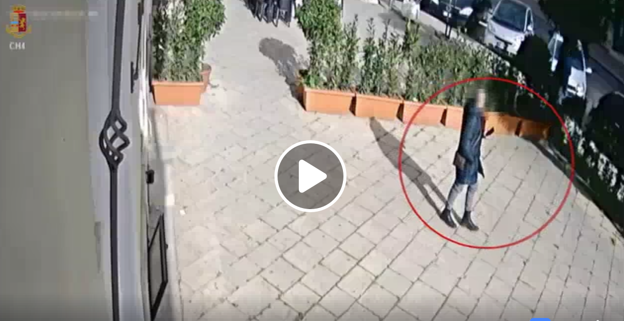Denunciato uomo che danneggiava ripetutamente l’auto di un professionista di Modica. VIDEO