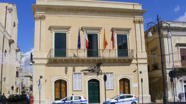 Rosolini e la sua situazione tutta siciliana: la città potrebbe non avere un Sindaco legittimamente eletto