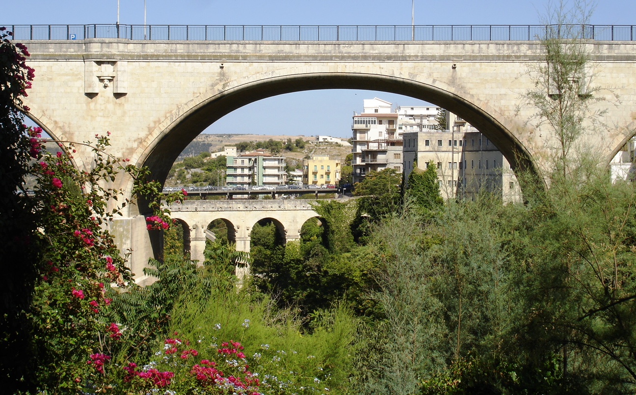 Estate diffusa a Ragusa, iniziative per conoscere i tre ponti
