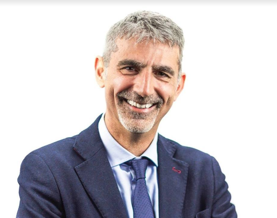 Giuseppe Cassì conclude campagna elettorale con una festa al Palazama, la sua ex casa da capitano della Virtus Ragusa