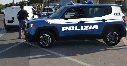 Maxi operazione della Polizia di Stato. Arrestati mafiosi dediti alla scommesse on line