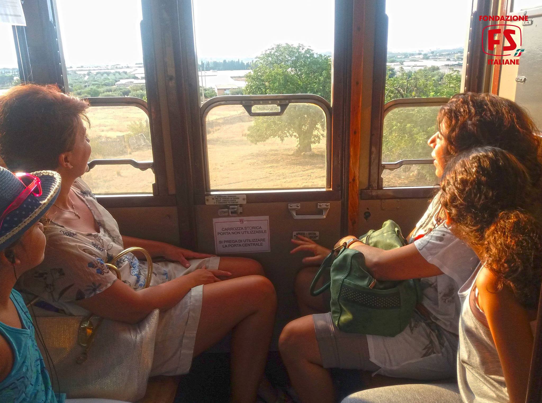 In Sicilia partono “I treni storici del gusto”