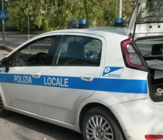Non puliscono i propri giardini, sei persone denunciate a Modica