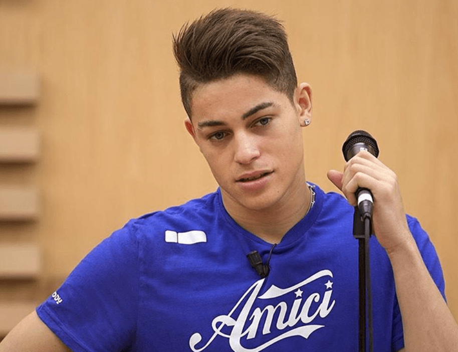 Arriva Einar questo mercoledì canterà per i fans. A Modica
