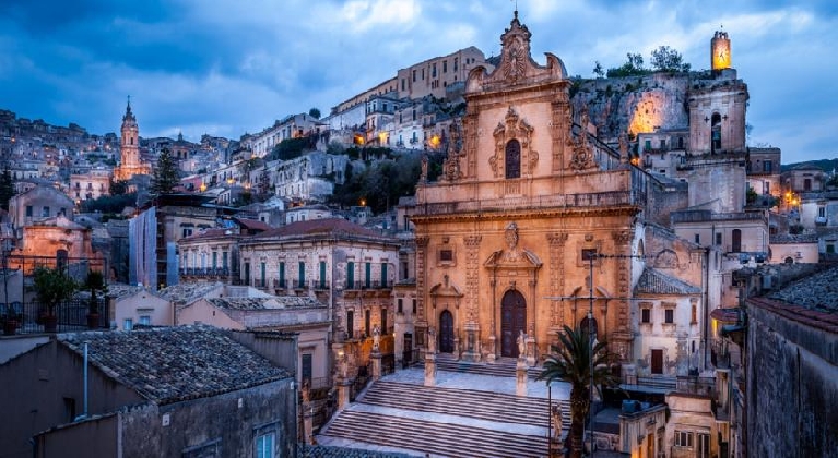 Creare un centro servizi culturali per Modica. La proposta del quindicinale Dialogo.  Incontro questo mercoledì 3 aprile