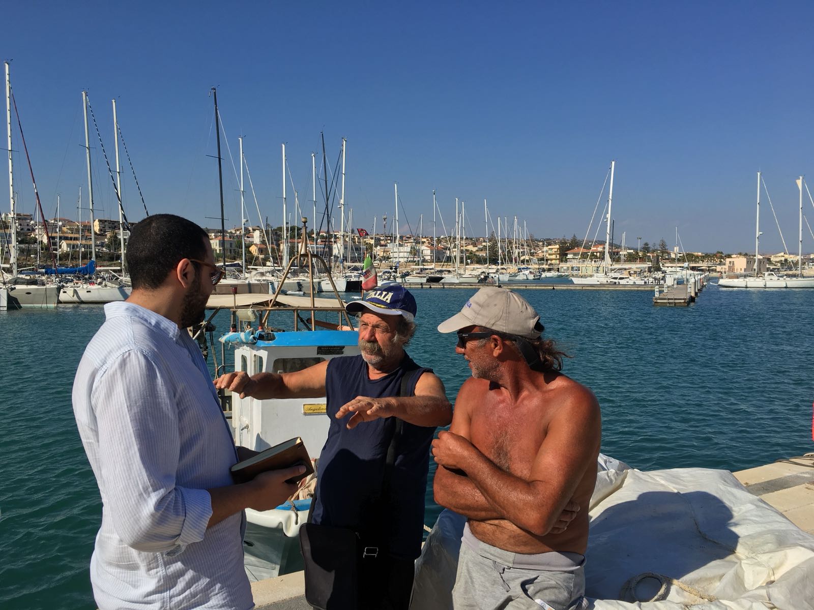 Creare in piazza Dogana il mercatino del pesce e mostre di artigianato del mare. Le proposte del consigliere comunale Giovanni Gurrieri