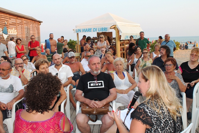 Un Mare di Libri: il romanzo storico in riva al mare di Sampieri con Maria Attanasio