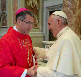 Don Corrado Lorefice alla ricerca di fondi per la visita del Papa a Palermo