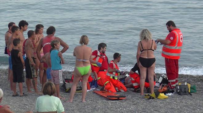 Imprenditore colto da ictus a mare. Occorrono esami dettagliati ma in provincia le risonanze magnetiche non funzionano. Fatto gravissimo denunciano i familiari