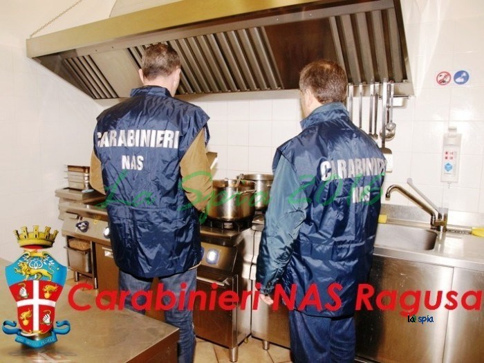I Nas di Ragusa chiudono una azienda di prodotti alimentari. Gravi carenze igieniche