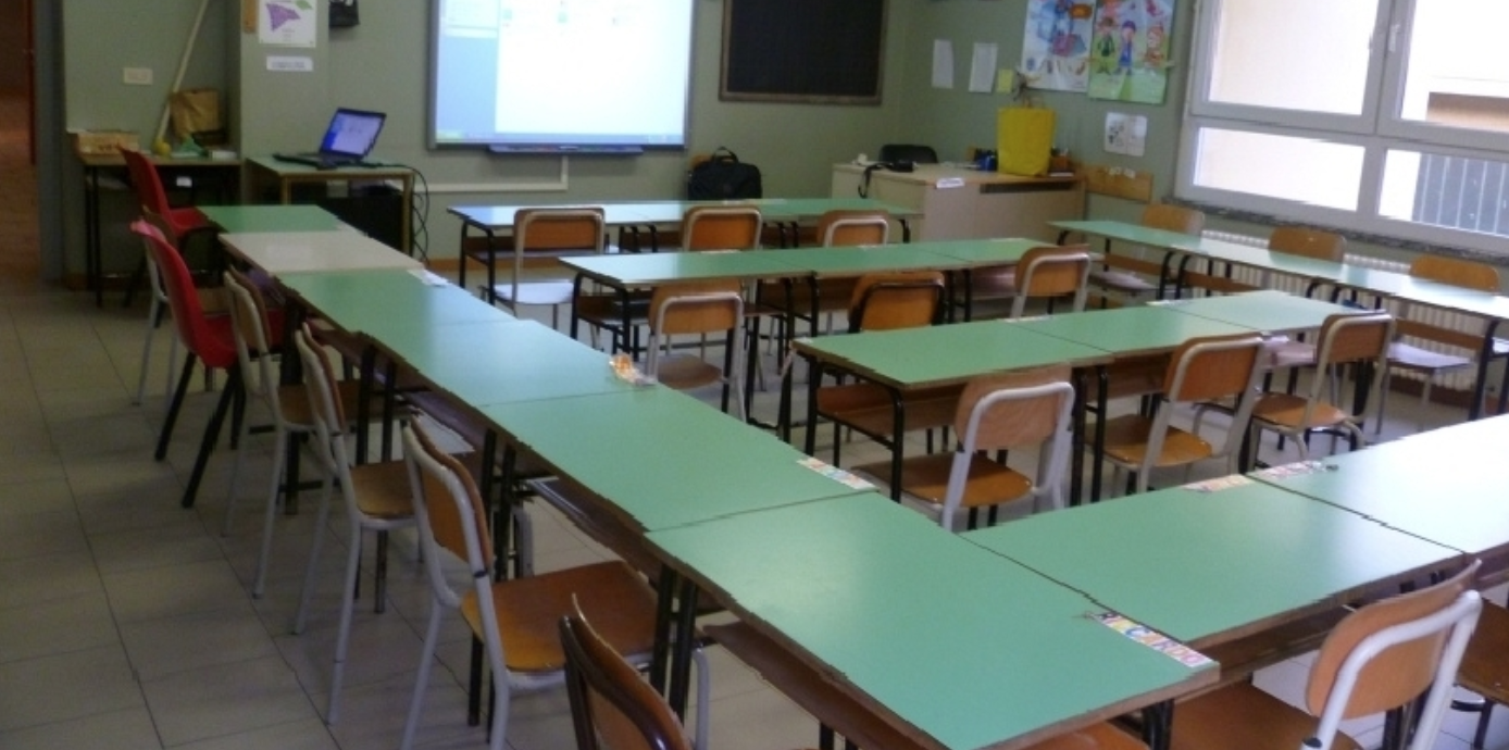 Interventi nelle scuole di via Fieramosca e via Mongibello