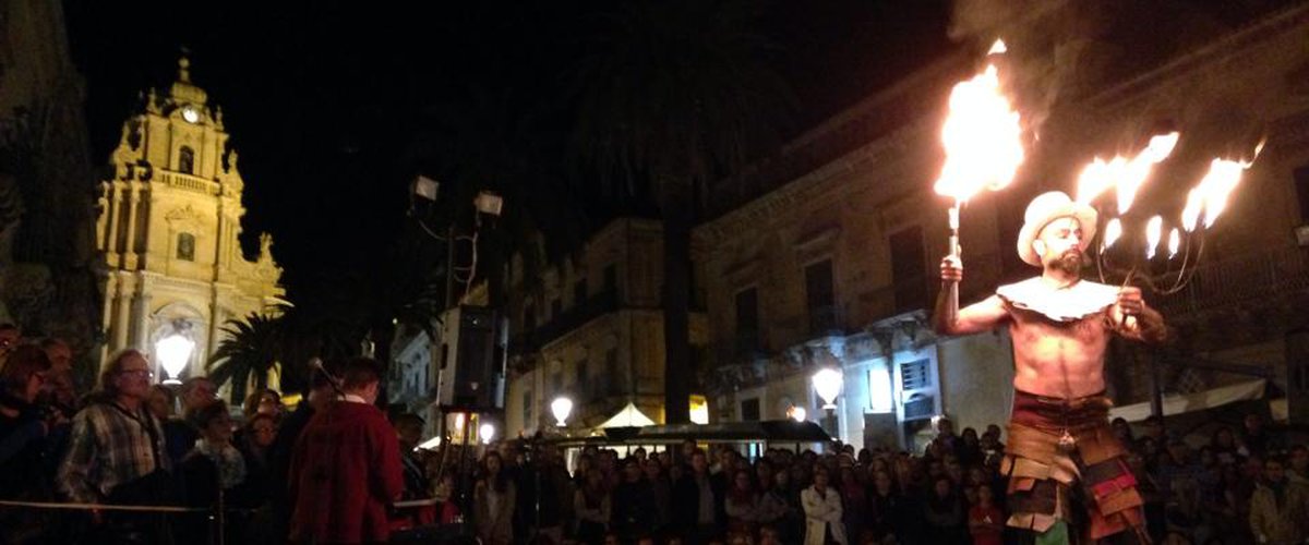 Ibla Buskers inizia: ecco gli artisti che ci faranno sognare