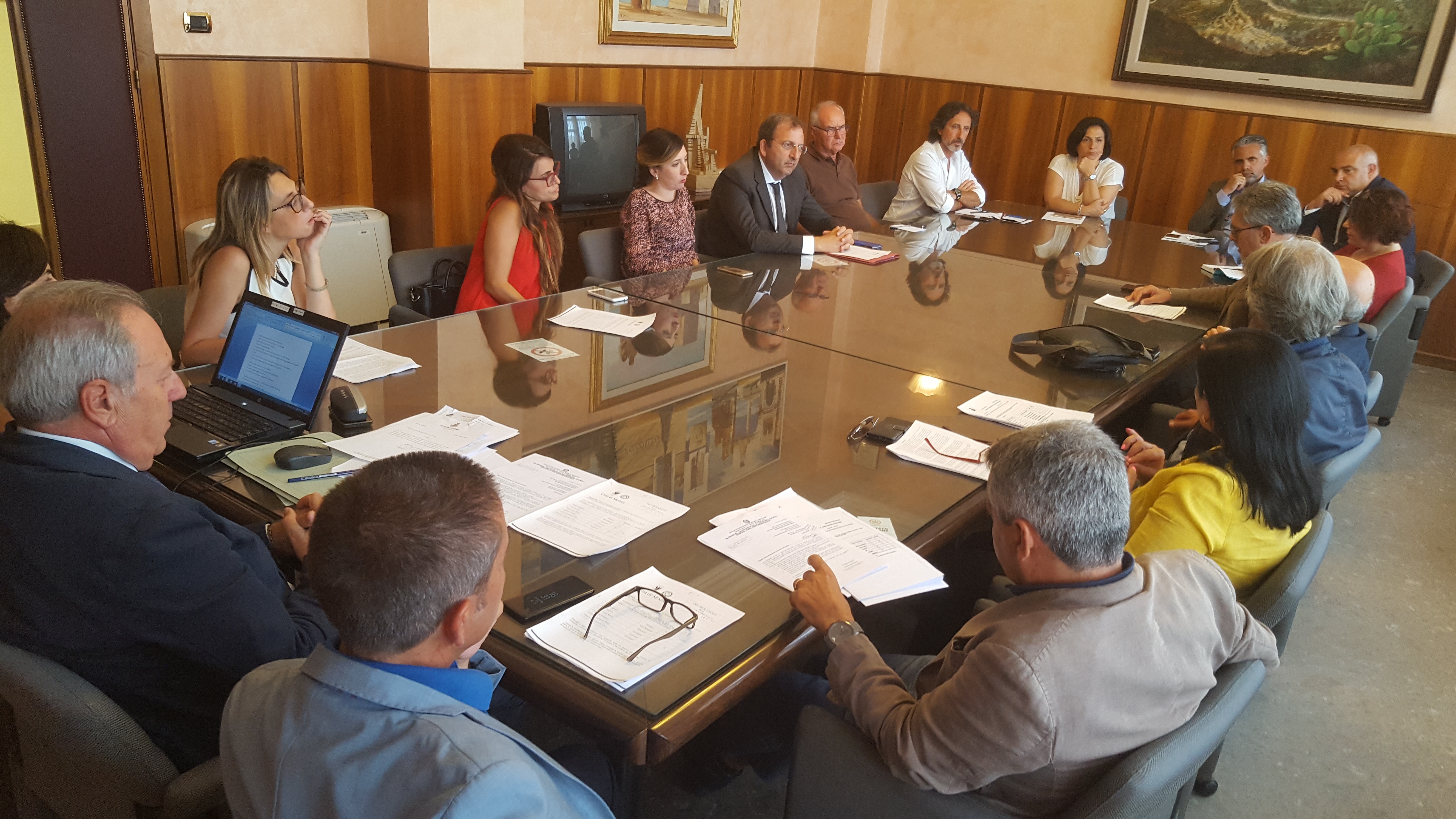 Dimensionamento scolastico. Accolta proposta Comune di Comiso per accorpare scuola media ‘Pirandello’ e scuola primaria ‘Senia’