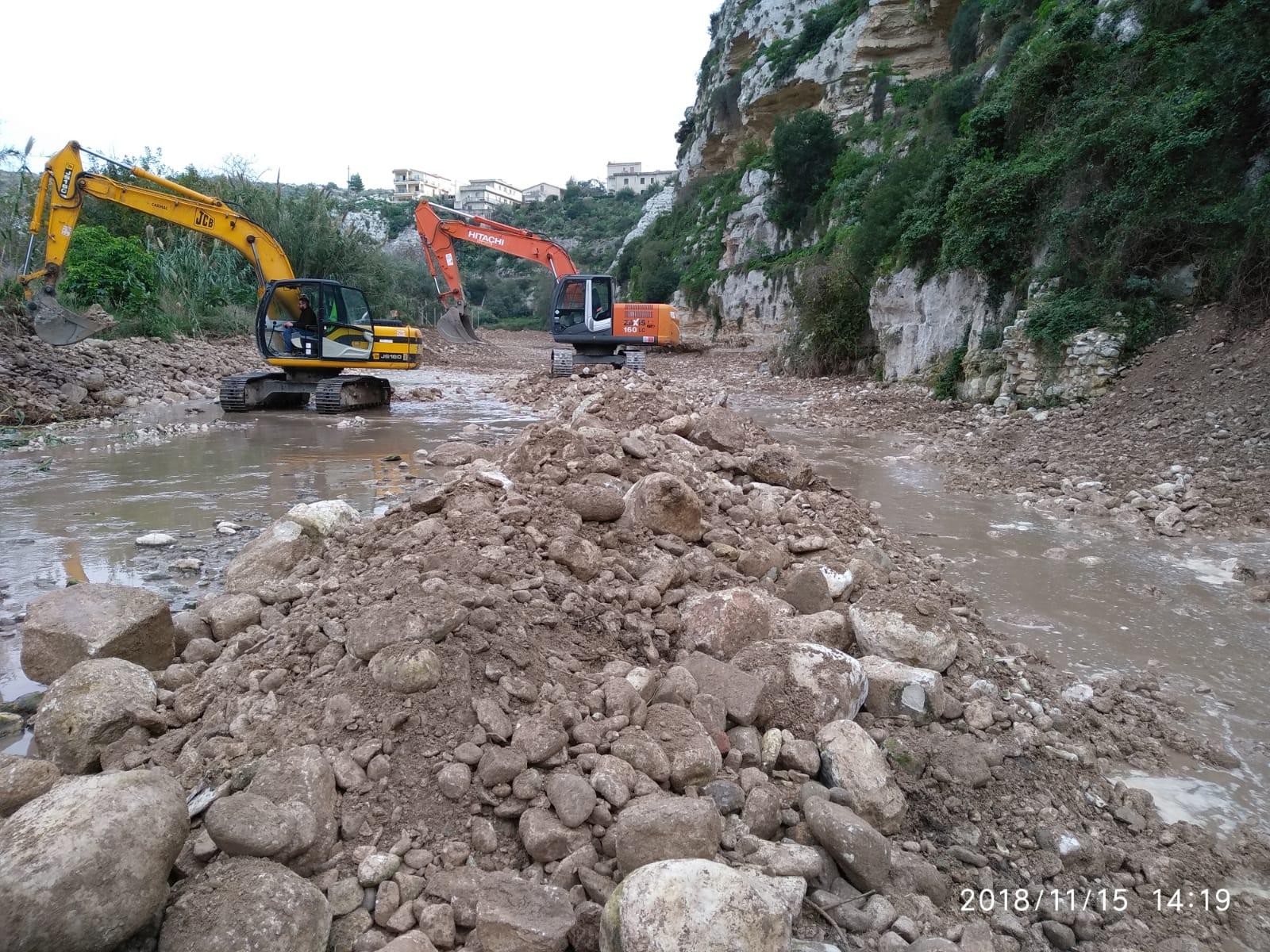 Ancora interventi di ripulitura lungo i fiumi ed i torrenti di Sicilia. Interessati anche l’Ippari e l’Irminio