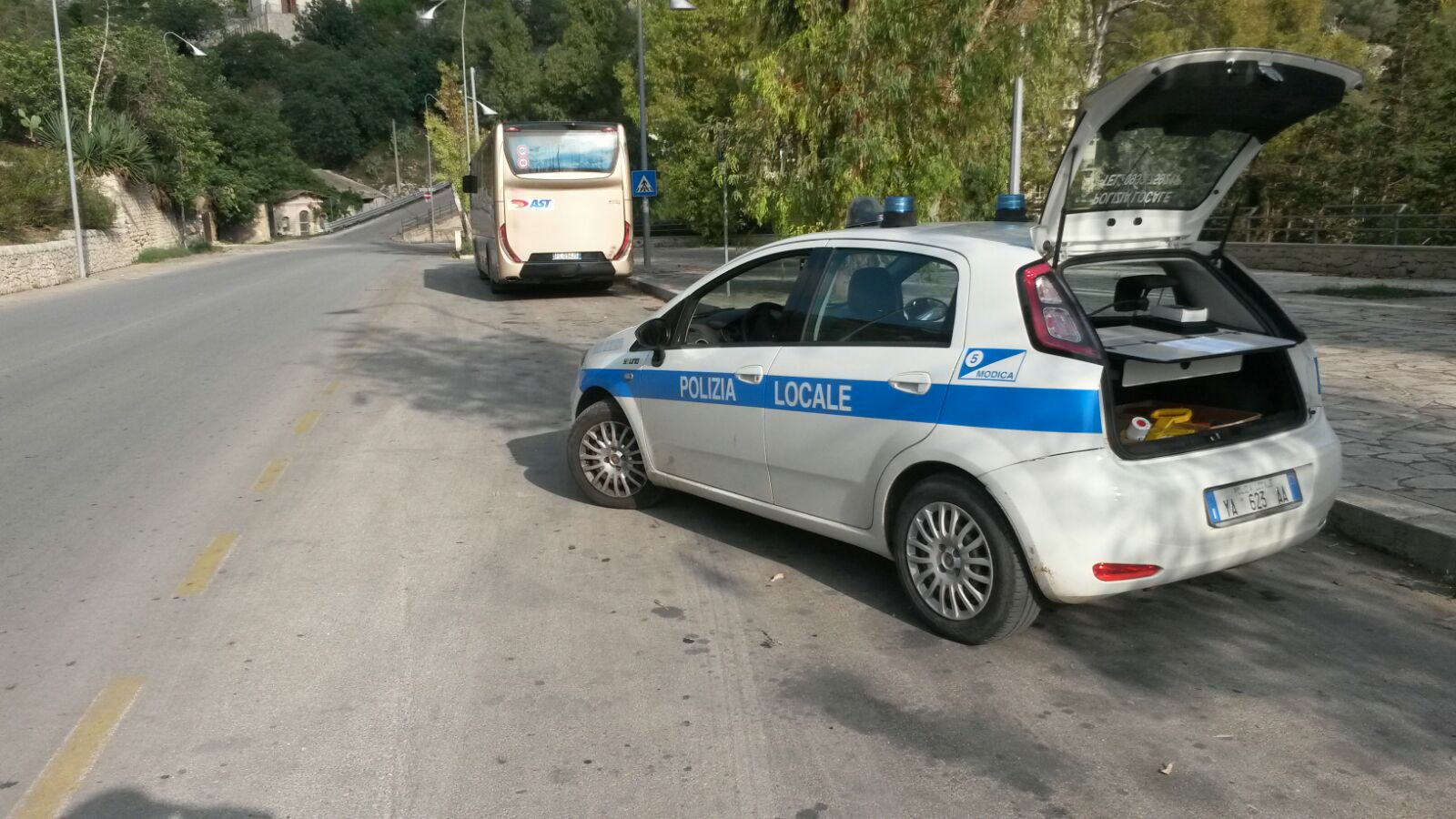 A Modica 15 persone denunciate alla Procura dai vigili urbani. Non hanno osservato alcune ordinanze del sindaco