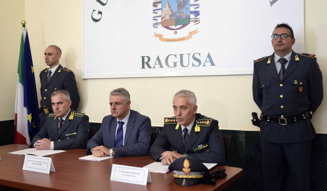 Ecco tutti i nomi dell’inchiesta sulla sanità iblea. Intanto prosegue il trasferimento dei reparti