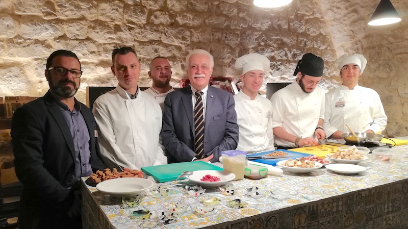 Massimiliano Mollame vince il contest culinario “Il cioccolato prêt à manger” promosso dal Gal Terra Barocca