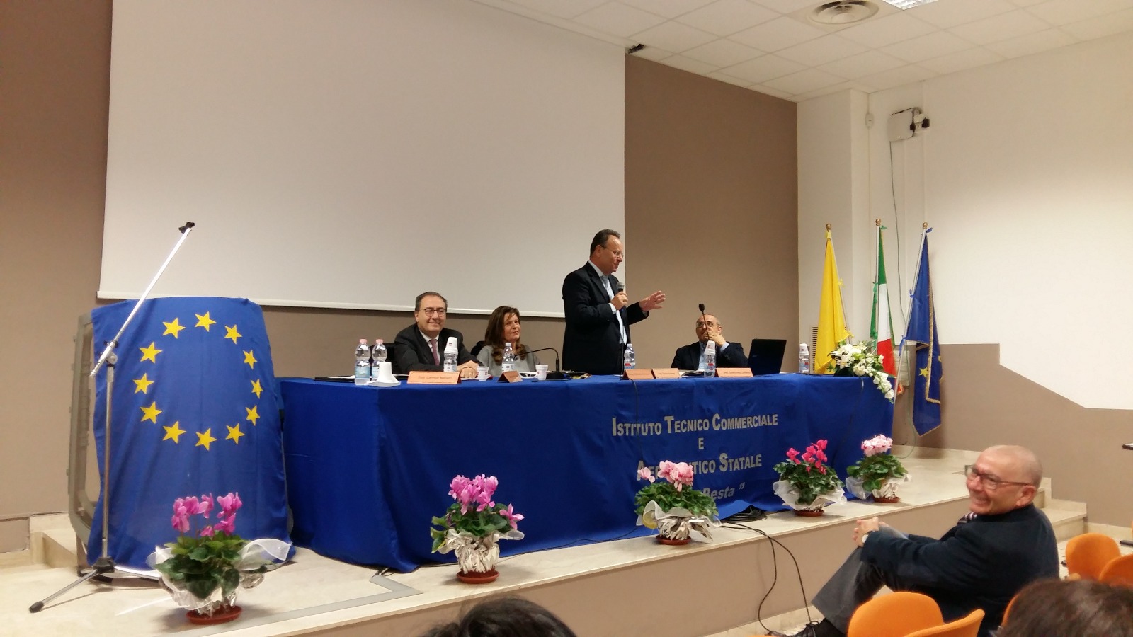 ll rapporto genitori- scuola nel convegno organizzato da Avis Ragusa