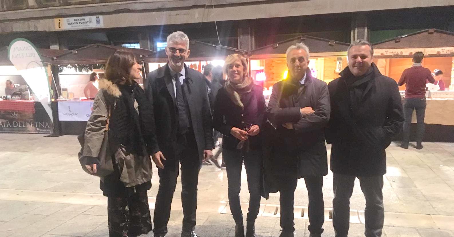 Mostra Mercato a Ragusa, prosegue la grande vetrina delle eccellenze in piazza San Giovanni