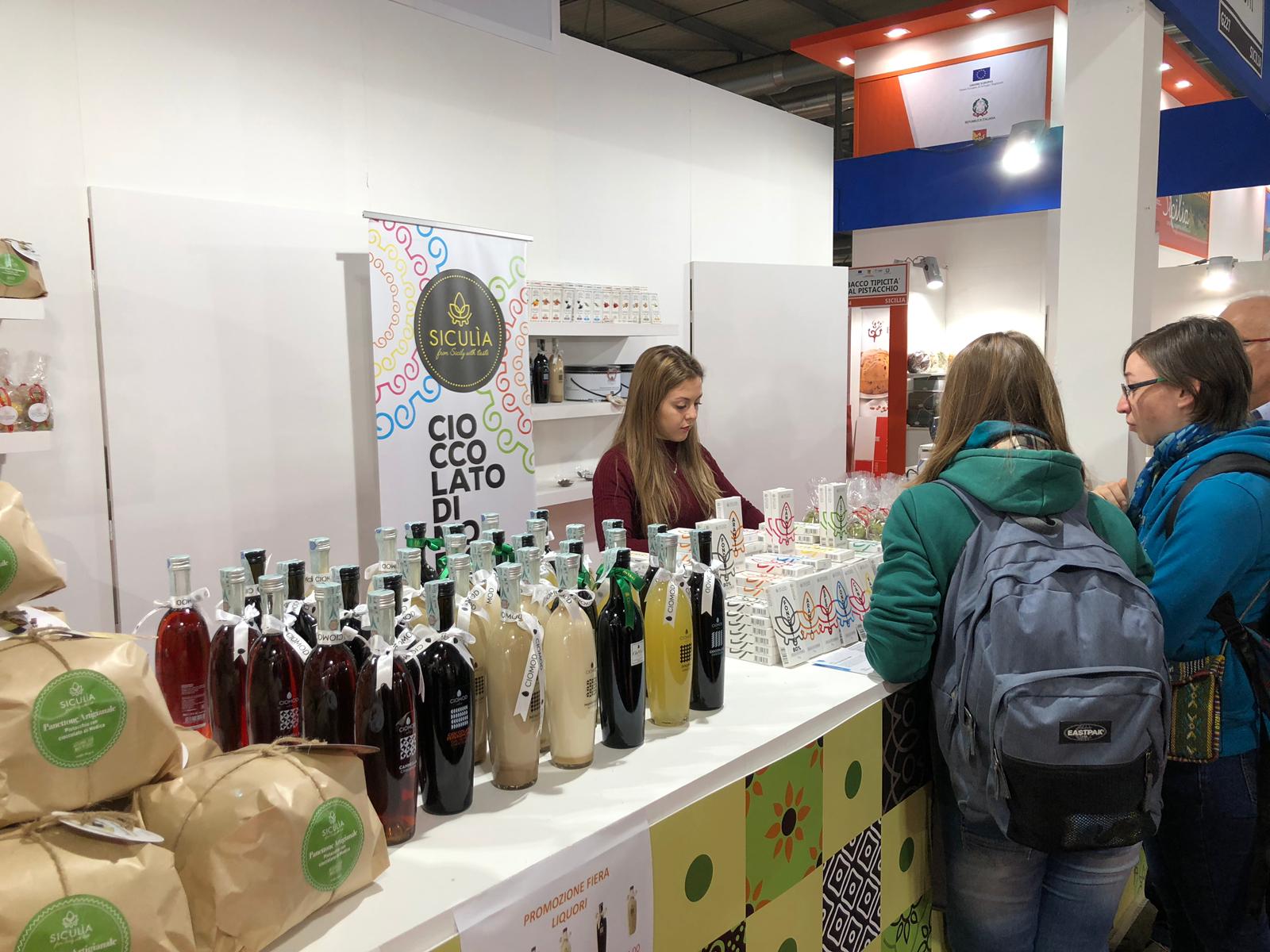 Successo a Milano per gli espositori iblei ad “L’Artigiano in Fiera”. Prodotti della tradizione apprezzatissimi