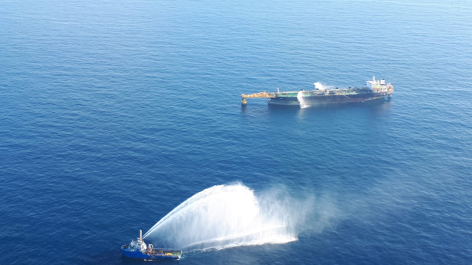 Suggestiva esercitazione interforze nel mare antistante Pozzallo