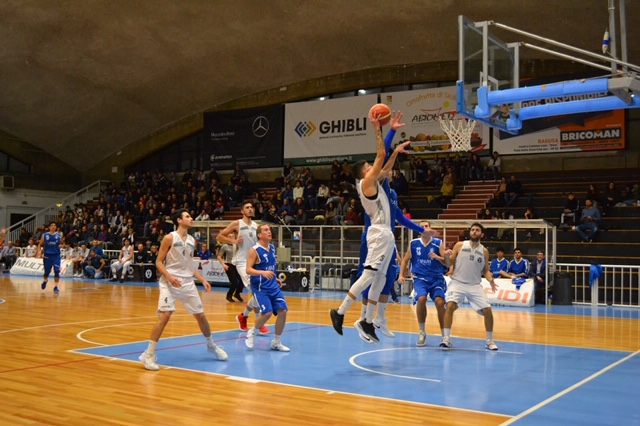La Virtus Ragusa torna a vincere sul parquet del Pala Padua