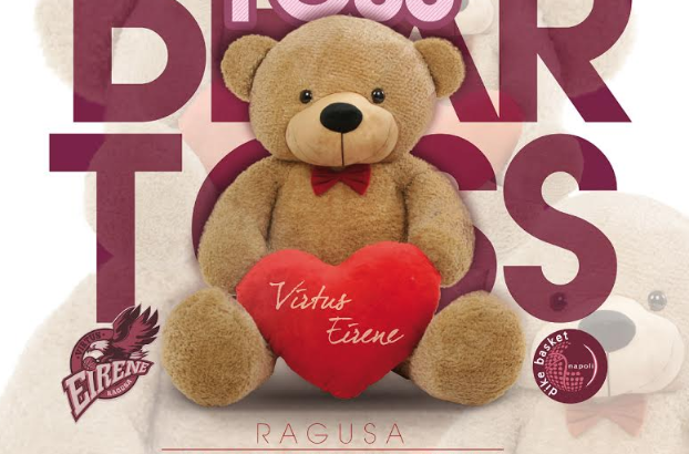 Porta un peluche al Palaminardi per l’incontro con la Saces Dike Napoli