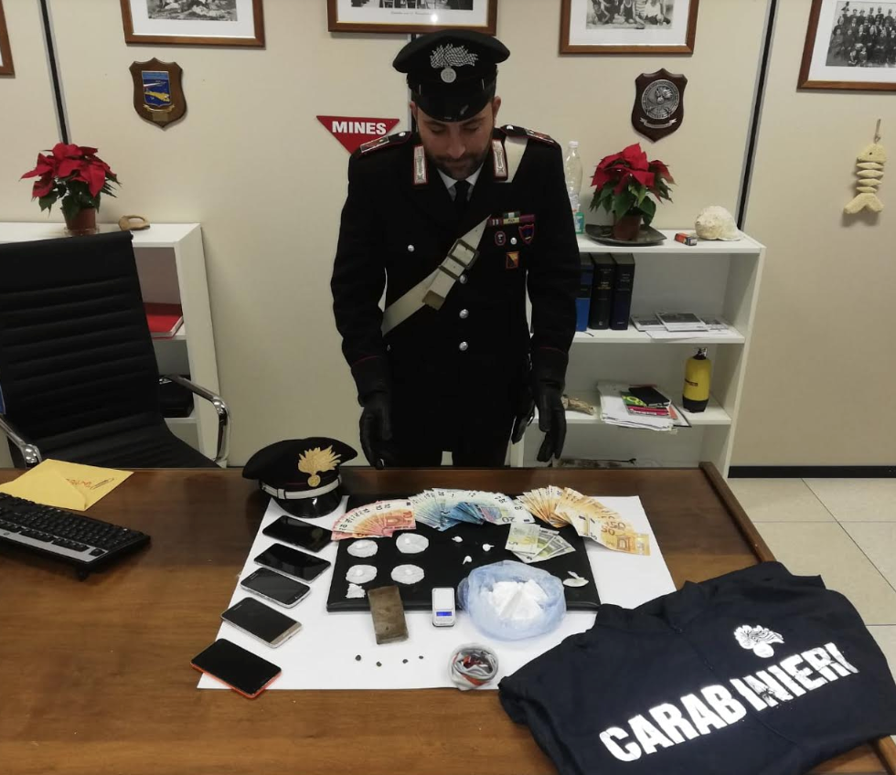 Migliaia di euro di cocaina purissima. A Modica i Carabinieri sequestrano sostanze e arrestano marocchino
