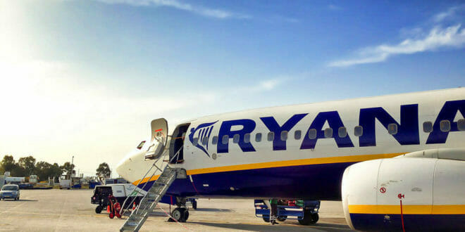Ryanair potenzia i voli da Catania e li vende a 9,99: E’ corsa all’acquisto