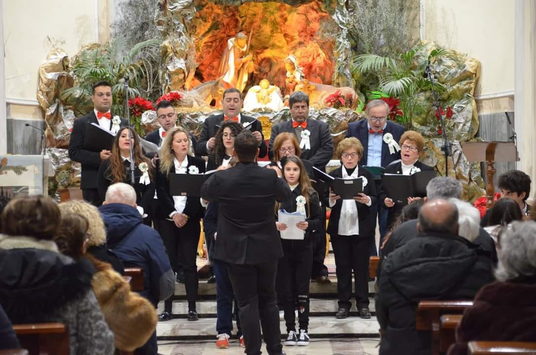 A Santa Croce Camerina si è svolta con successo la II rassegna coristica “Cantando il Natale”
