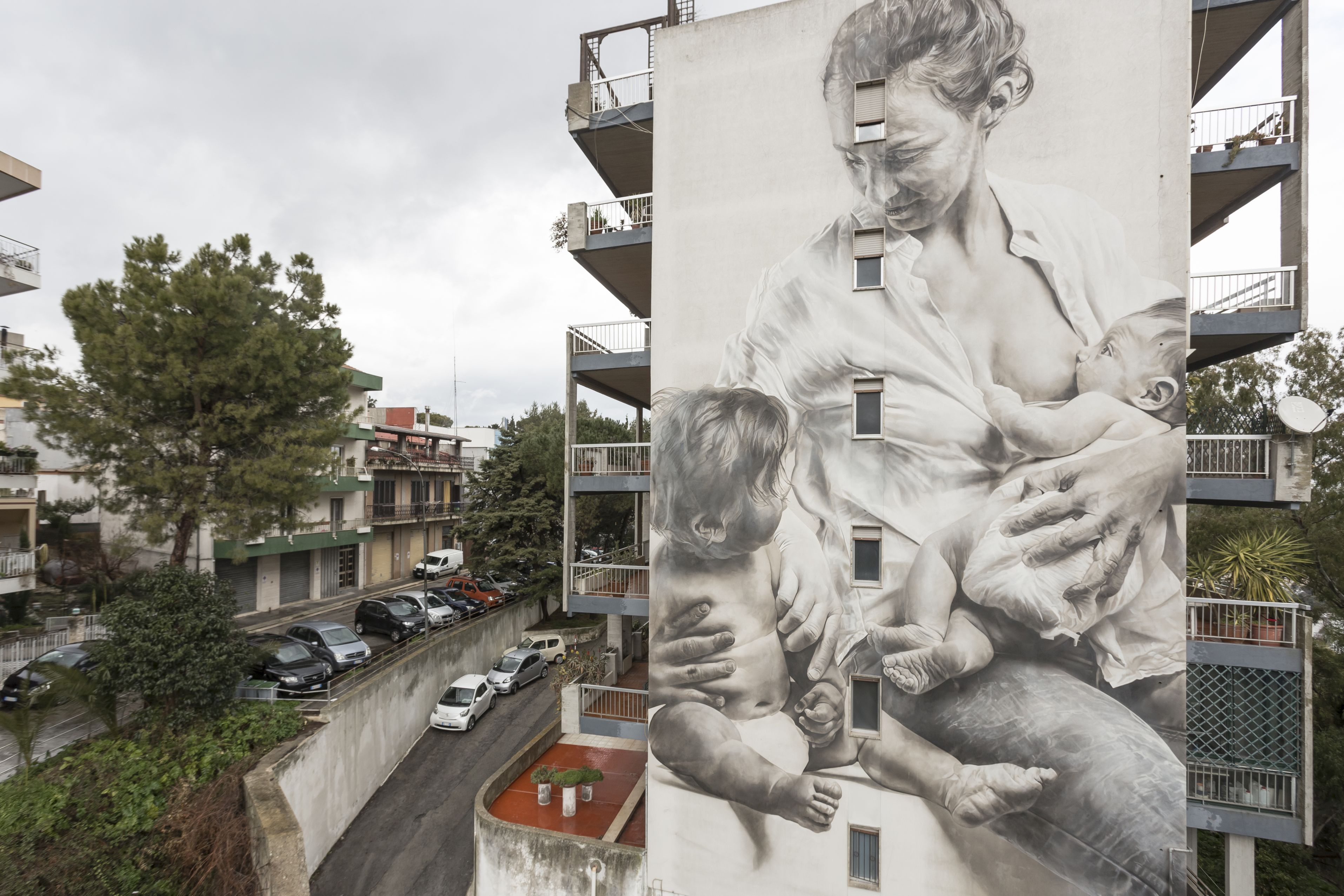 Un murales che inneggia alla vita per celebrare i 40 anni di Avis
