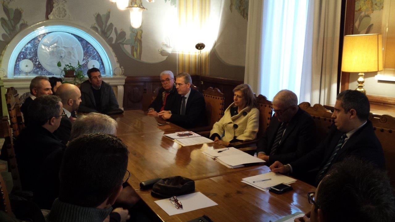 Decreto sicurezza: sui migranti ecco come dovranno comportarsi i sindaci. Incontro in Prefettura per i chiarimenti della norma voluta da Salvini