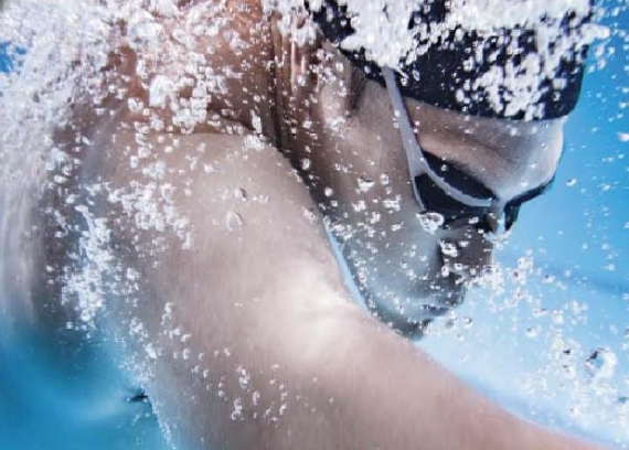 Un ricco fine settimana sportivo tra equitazione e nuoto solidale