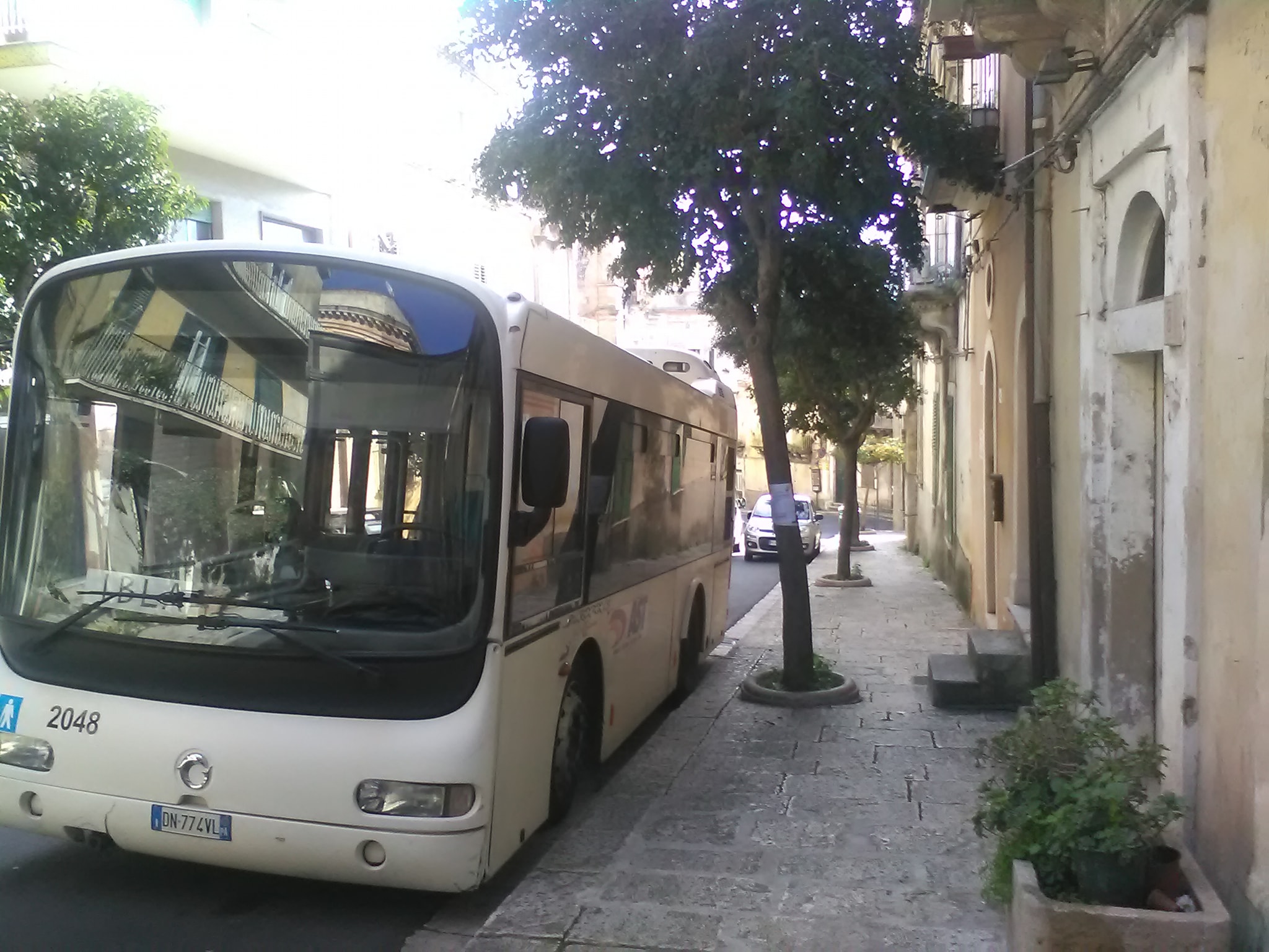 Autobus Ast a Ragusa si guastano uno dopo l’altro. Disservizi per gli utenti